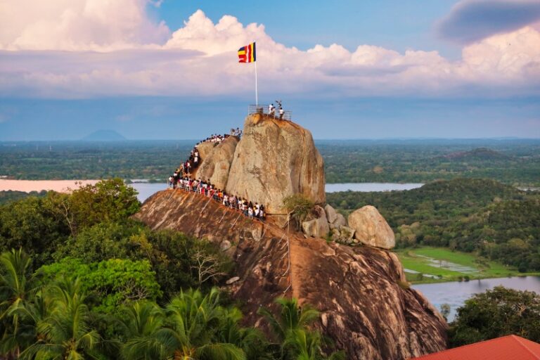 14 Awesome Things To Do In Sri Lanka in 2024